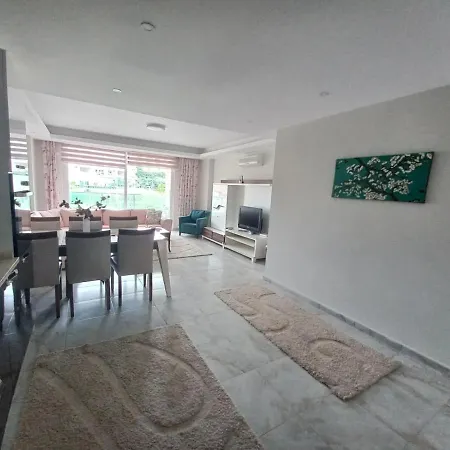 Arcadia Homes ألانيا