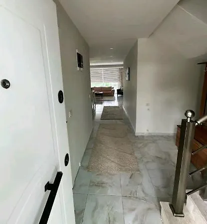 Villa Arcadia Homes